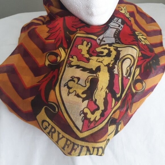 HARRY Potter Gryffindor House Hogwarts Lightweight Infinity Scarf Stripes - Picture 1 of 4